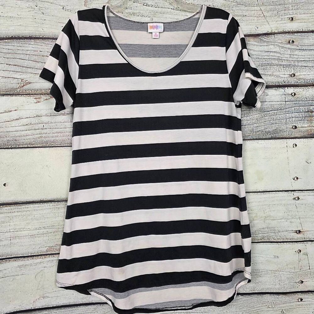 LuLaRoe Classic Tee M Black White Striped Hi Low Top